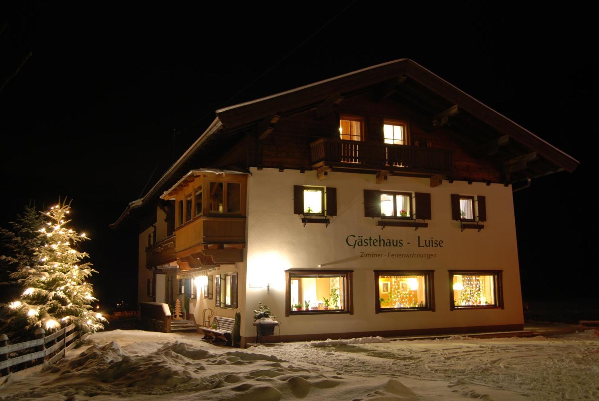 Gaestehaus Luise Waidring Exterior foto